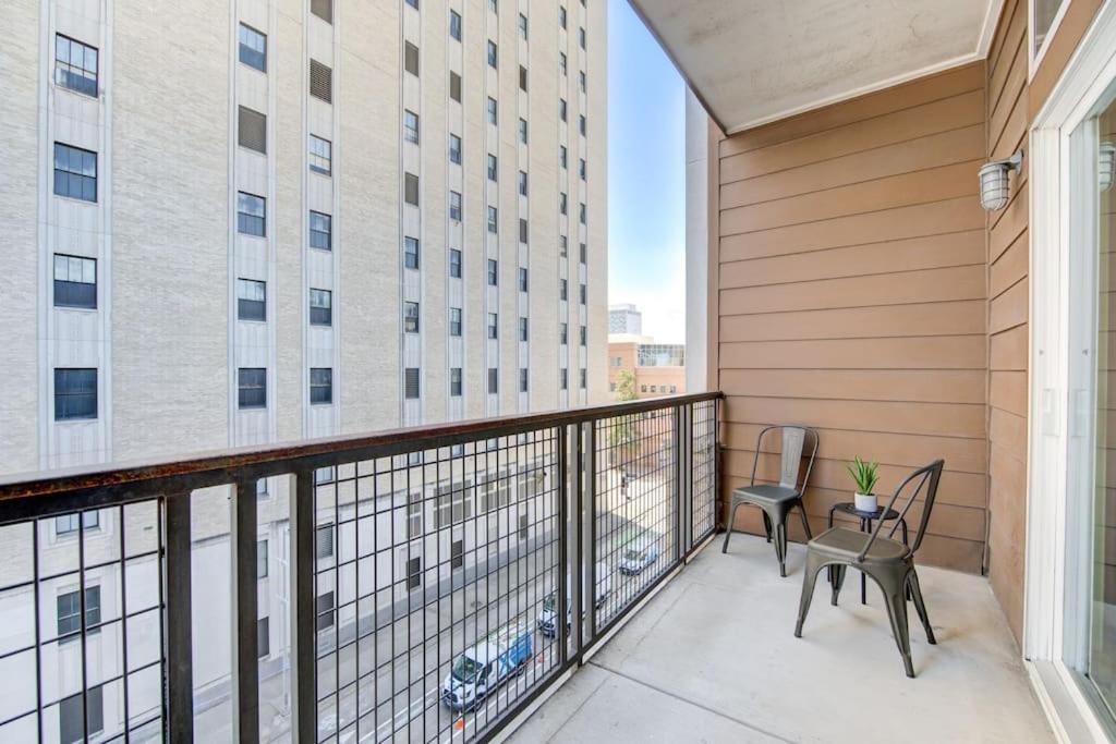 Fancy Apt Downtown. Pool. Gym. Lounge. Pet Ok Houston Exterior foto