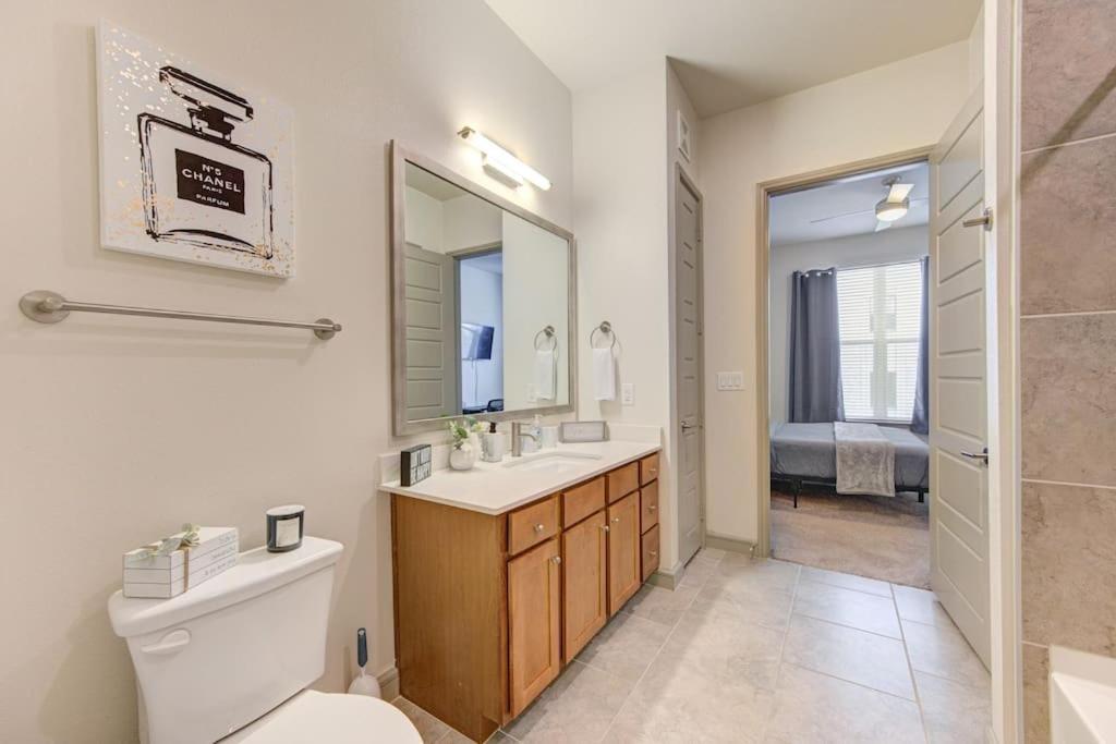 Fancy Apt Downtown. Pool. Gym. Lounge. Pet Ok Houston Exterior foto