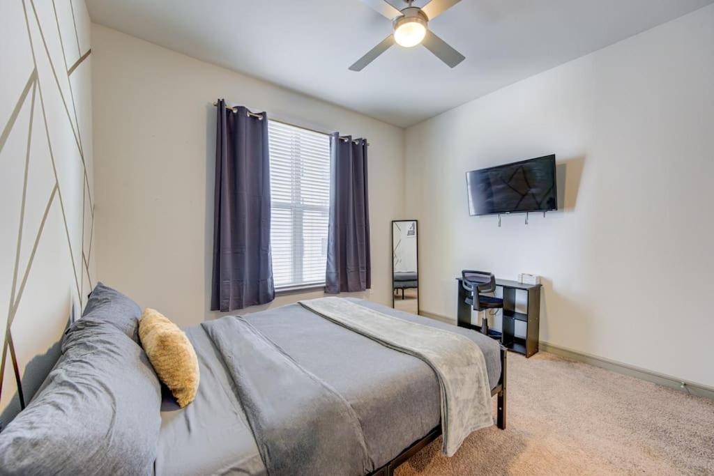 Fancy Apt Downtown. Pool. Gym. Lounge. Pet Ok Houston Exterior foto